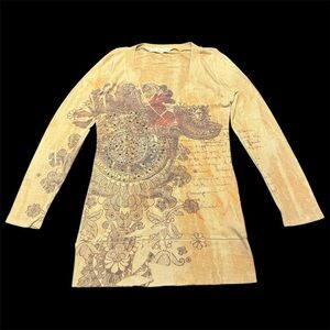 Women's V-Neck Sweater - Cream Floral Design